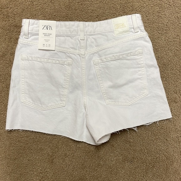 Zara women Z1975 High Rise White Shorts. Size 4. NWT! - Picture 9 of 9